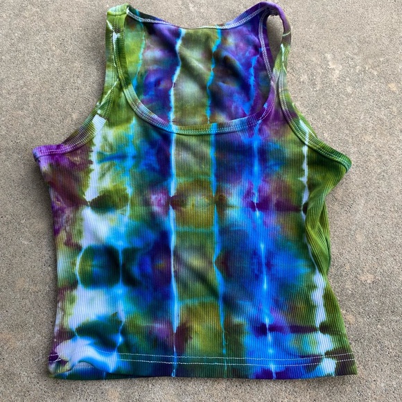 Small crop - Picture 1 of 1